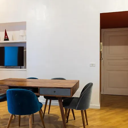 Navona Open Space Aparthotel 4*