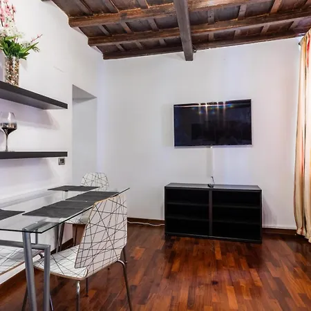 Navona Open Space Apartments Aparthotel