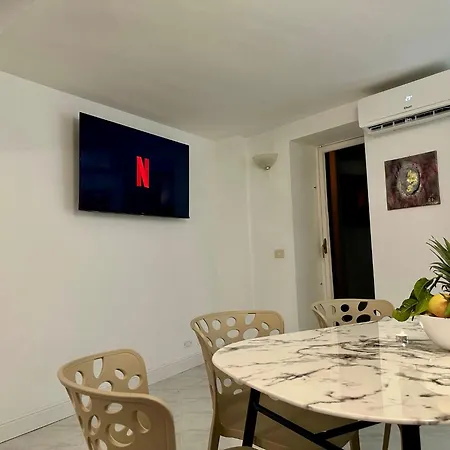 Aparthotel Navona Open Space Apartments 4*