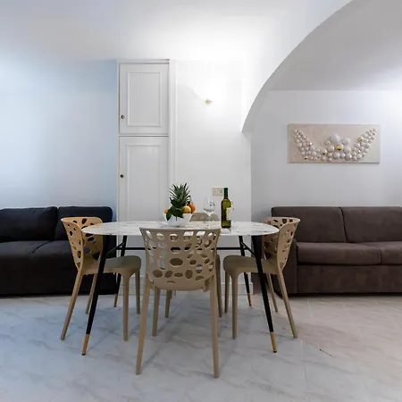 Navona Open Space Apartments 4* Rome
