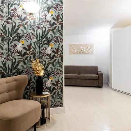Aparthotel Navona Open Space Apartments 4*