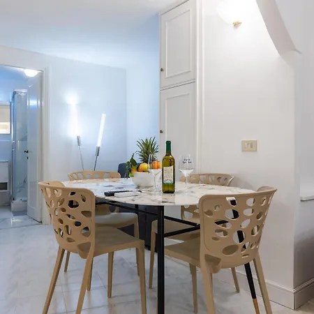 Aparthotel Navona Open Space Apartments