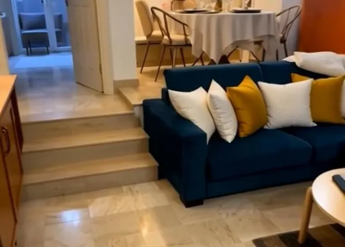 Navona Open Space Appart hôtel