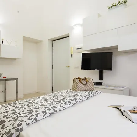 Navona Open Space Apart Otel