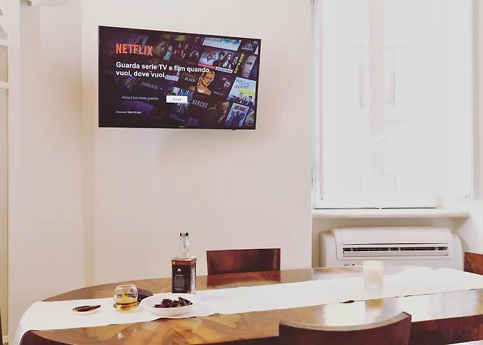 Navona Open Space Apartments 4*